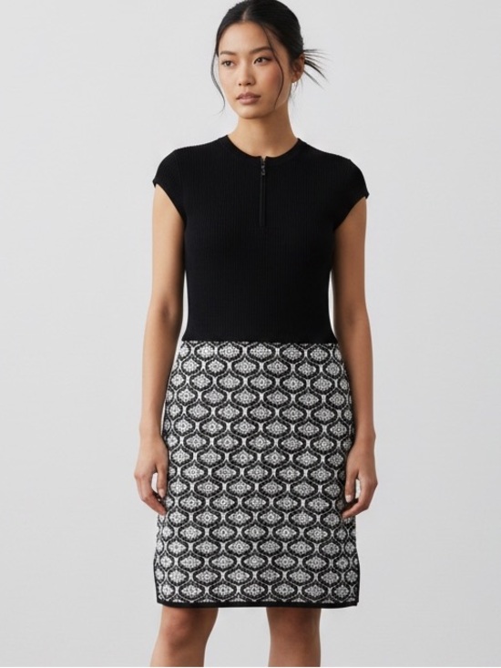 St. John Dresses & Skirts - St John Black and White Sheath Dress Size 2